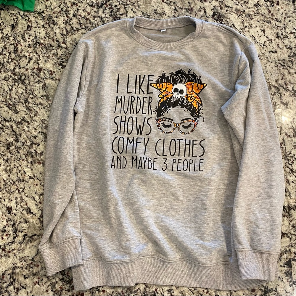 Gray Graphic Women’s light long sleeve